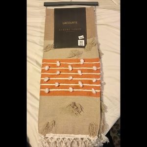 LACOURTE Luxury Throw new with tags